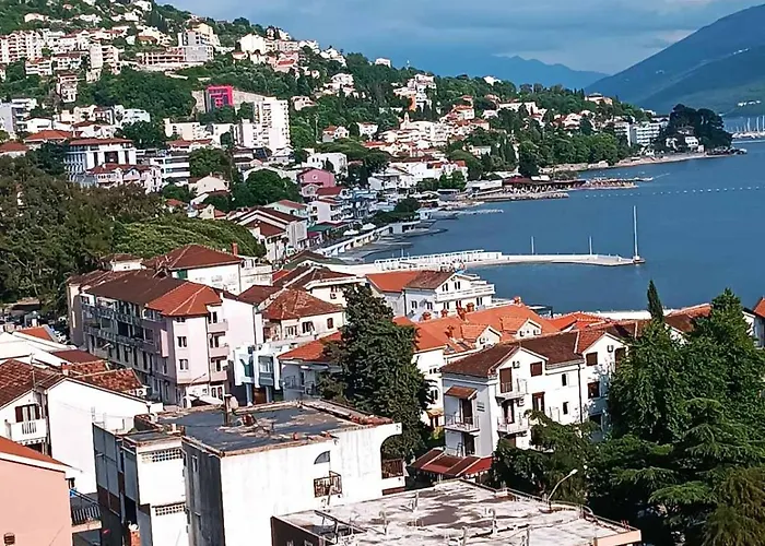 Zevs Apartmani 1